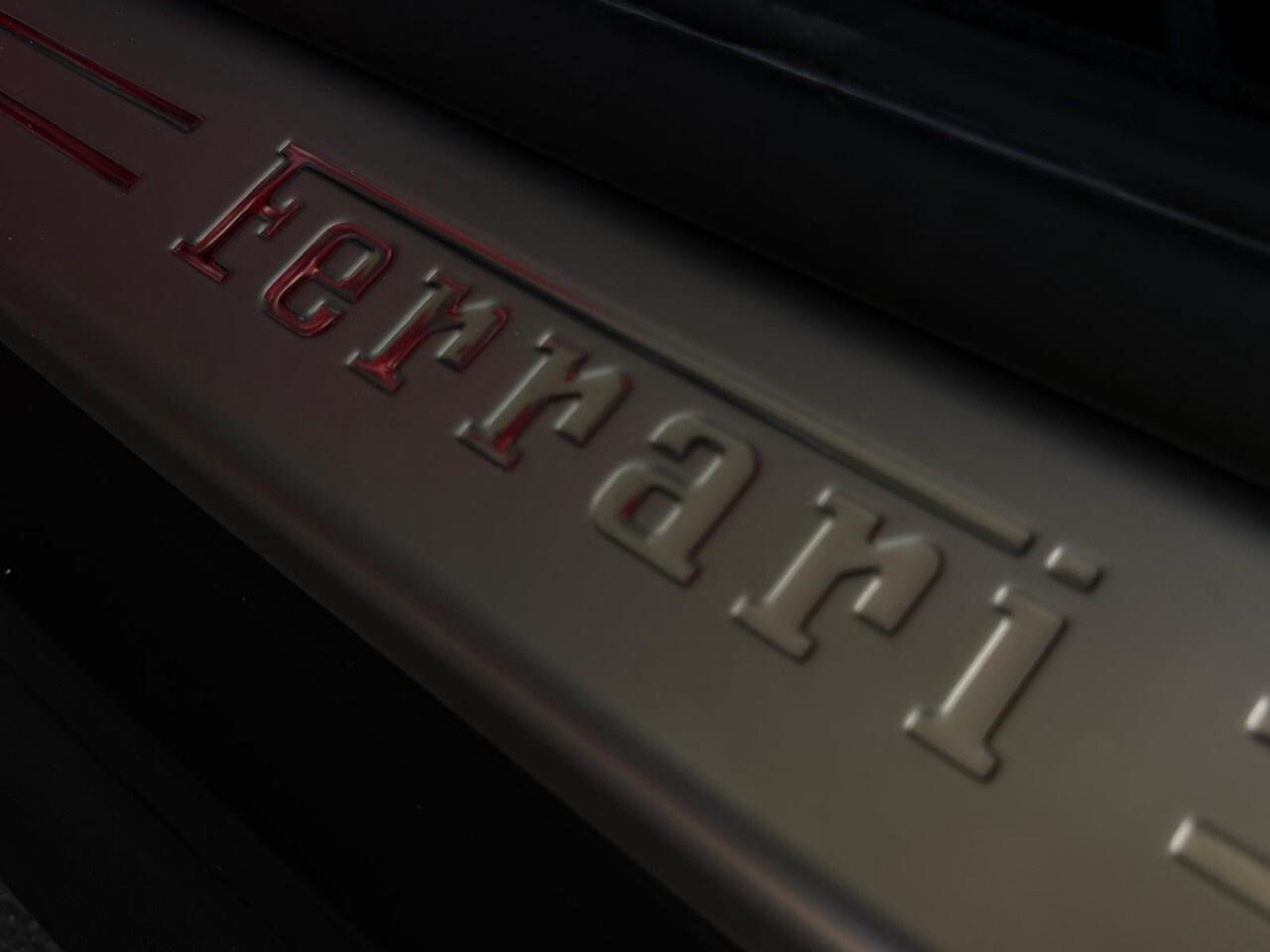 2021 Ferrari 812 GTS Convertible Photo