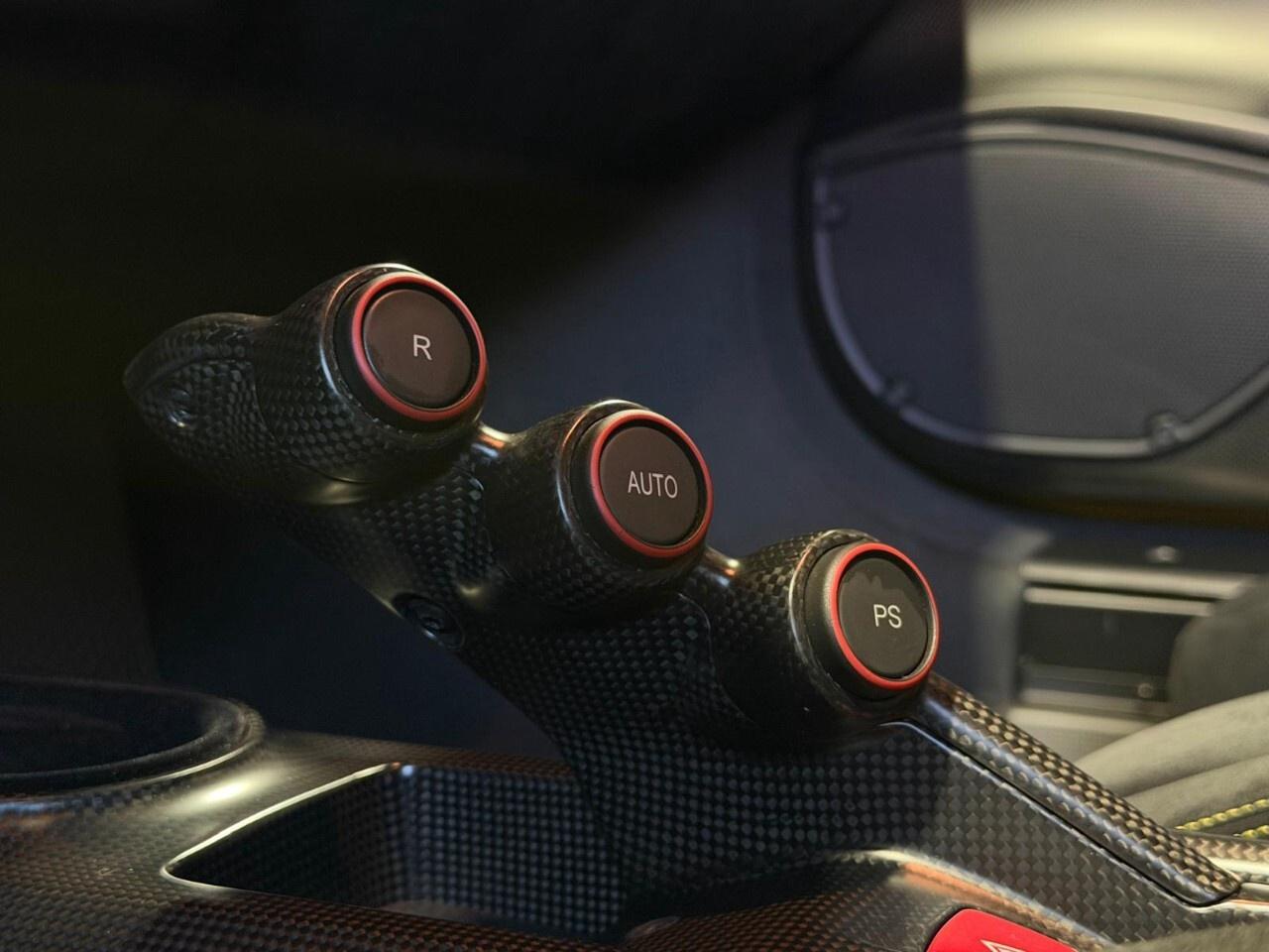 2019 Ferrari 488 Pista COUPE Photo