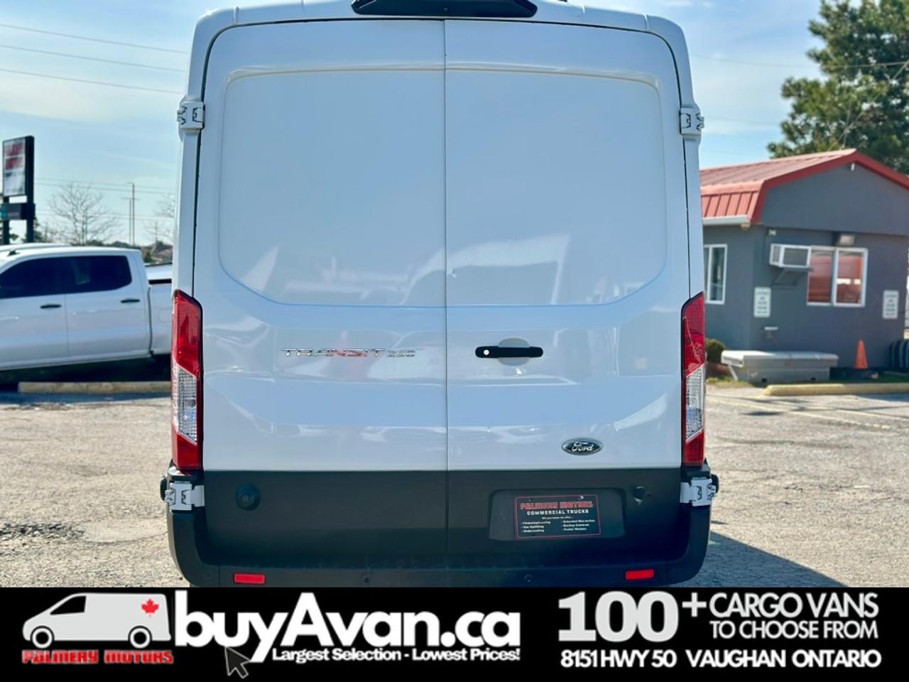 2019 Ford Transit Cargo Van Transit T-250 148WB Mid Roof Zanotti REEFER Photo