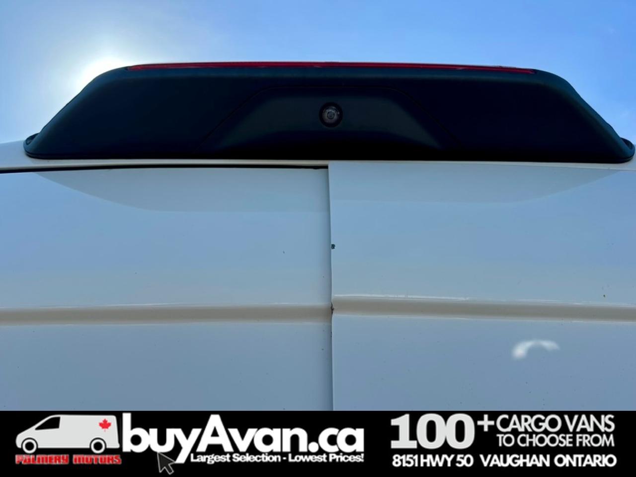 2019 Ford Transit Cargo Van Transit T-250 148WB Mid Roof Zanotti REEFER Photo