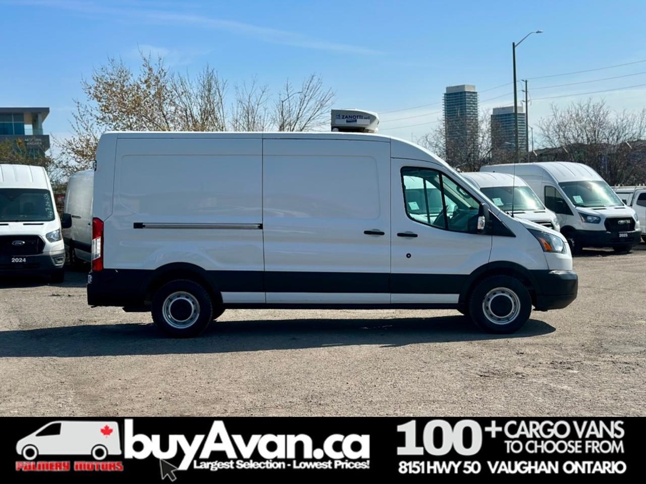 2019 Ford Transit Cargo Van Transit T-250 148WB Mid Roof Zanotti REEFER Photo