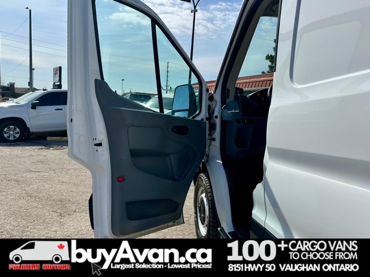 2019 Ford Transit Cargo Van Transit T-250 148WB Mid Roof Zanotti REEFER Photo