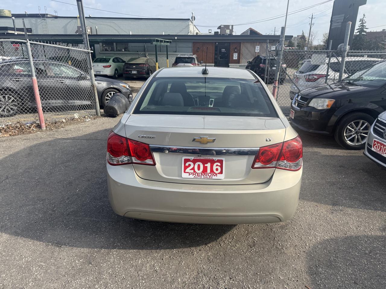 2016 Chevrolet Cruze *** 3 YEAR WARRANTY INCLUDED *** Photo
