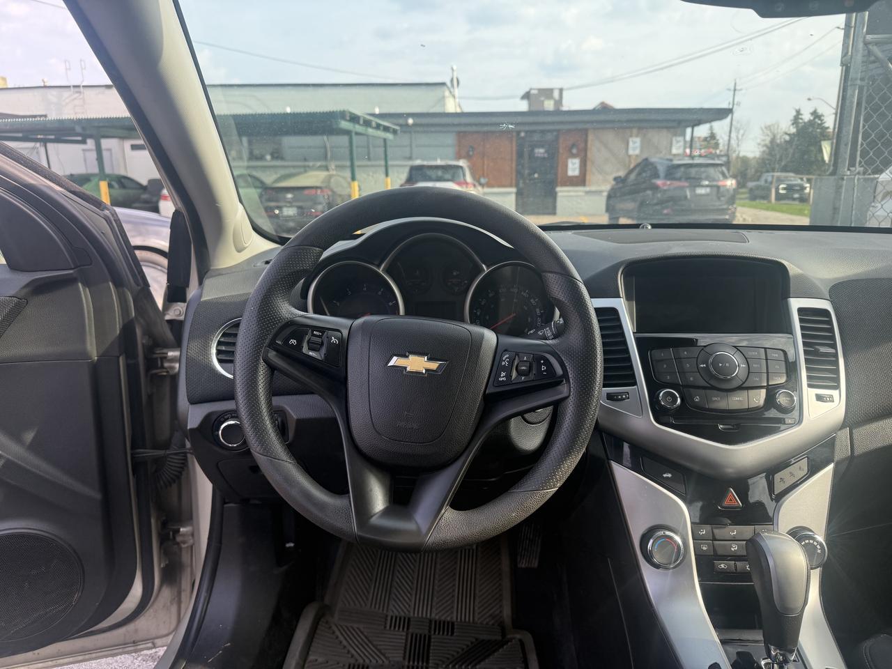 2016 Chevrolet Cruze *** 3 YEAR WARRANTY INCLUDED *** Photo