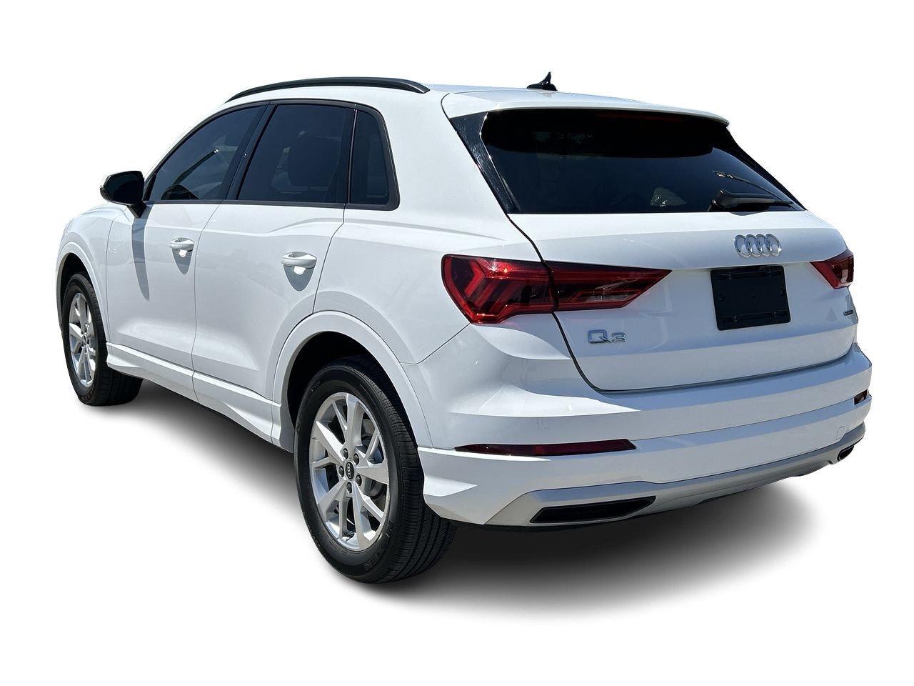 2021 Audi Q3 45 2.0T Komfort   One Owner Accident-Free Photo