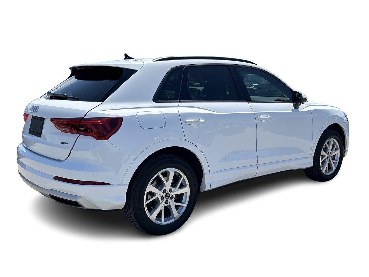 2021 Audi Q3 45 2.0T Komfort   One Owner Accident-Free Photo