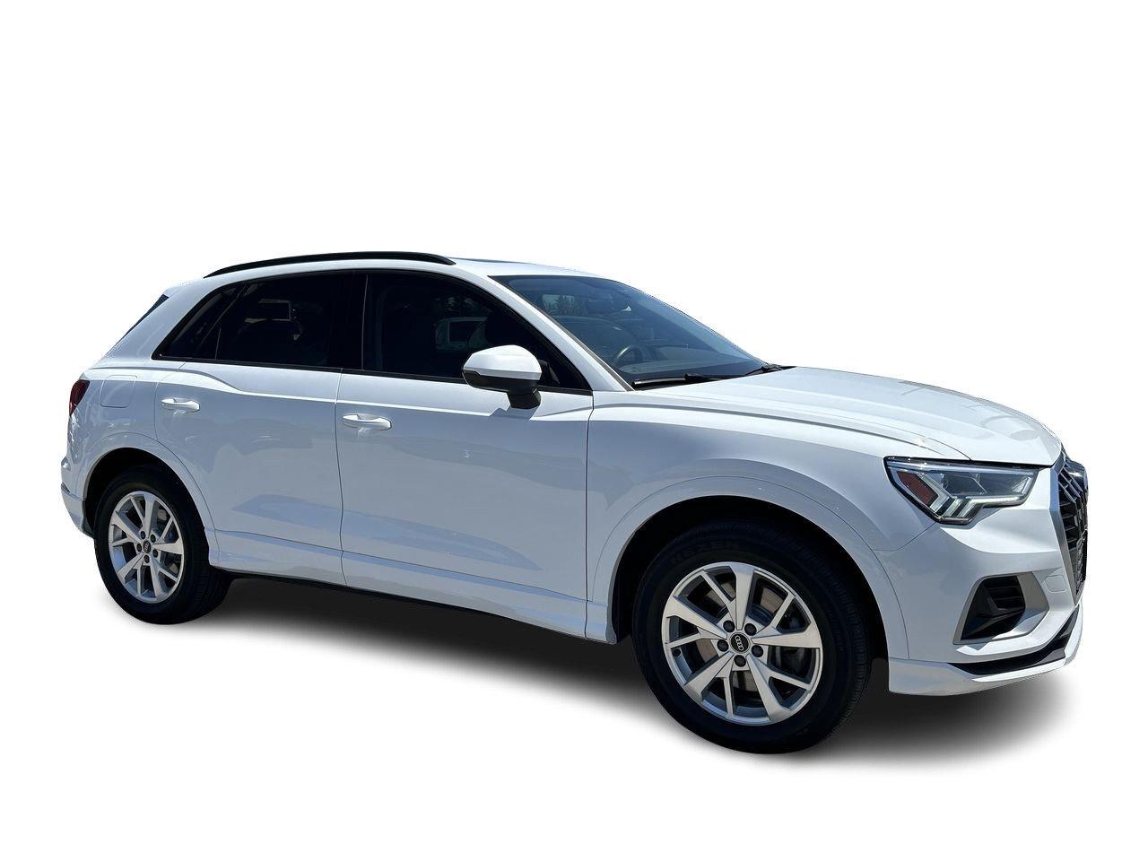 2021 Audi Q3 45 2.0T Komfort   One Owner Accident-Free Photo