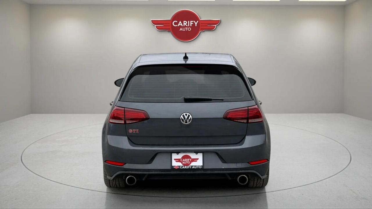 2019 Volkswagen Golf GTI Autobahn Photo