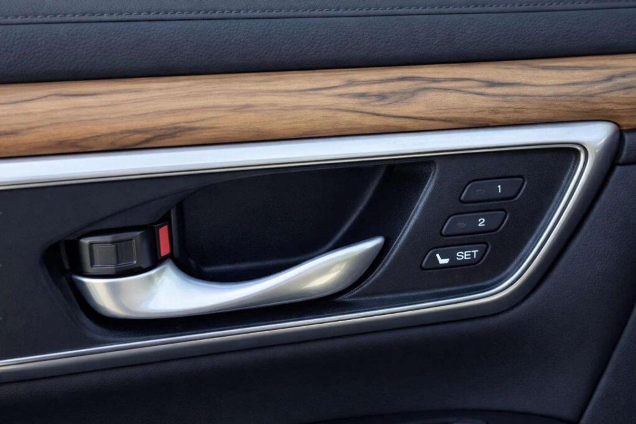 2017 Honda CR-V EX-L  AWD Photo