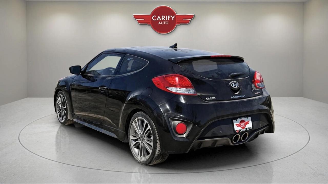 2017 Hyundai Veloster DCT Turbo Photo