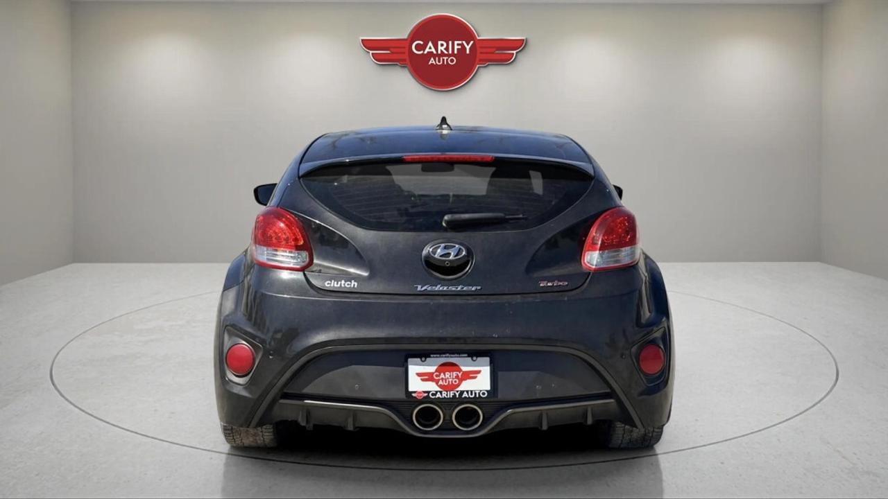 2017 Hyundai Veloster DCT Turbo Photo