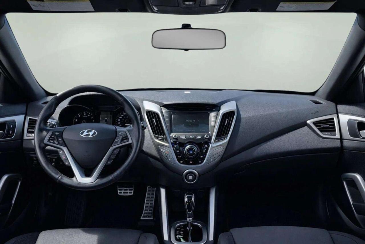 2017 Hyundai Veloster DCT Turbo Photo