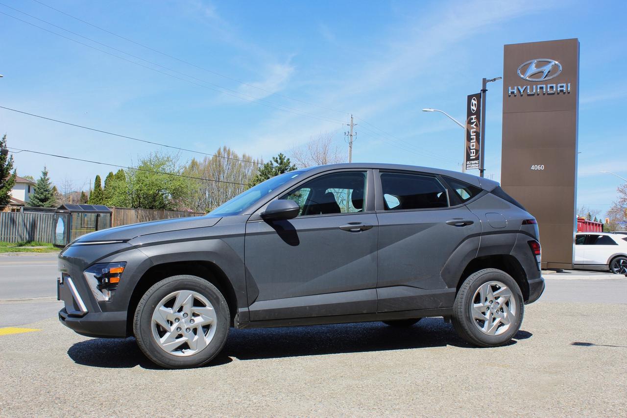 2024 Hyundai KONA Essential Photo