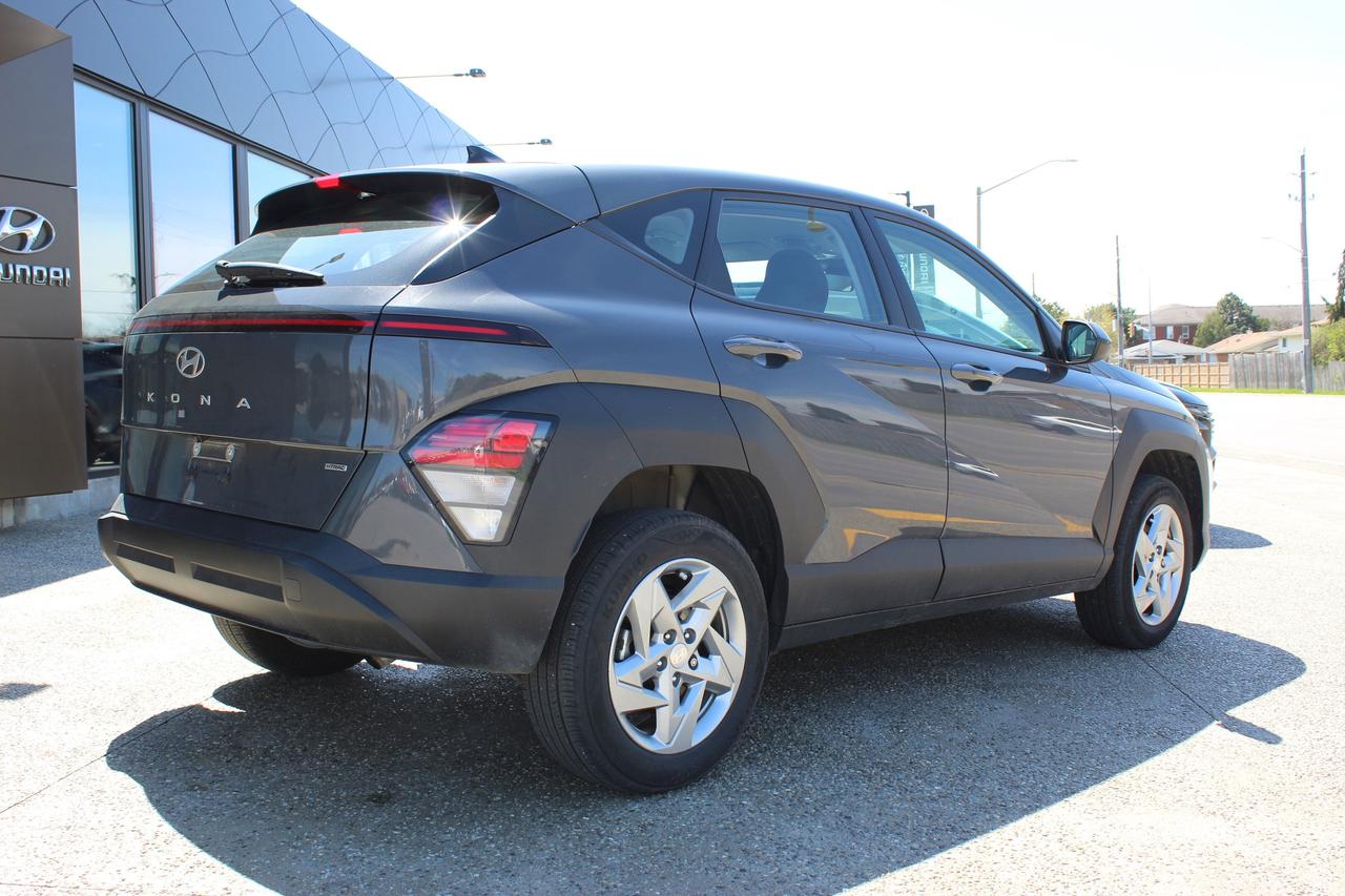 2024 Hyundai KONA Essential Photo