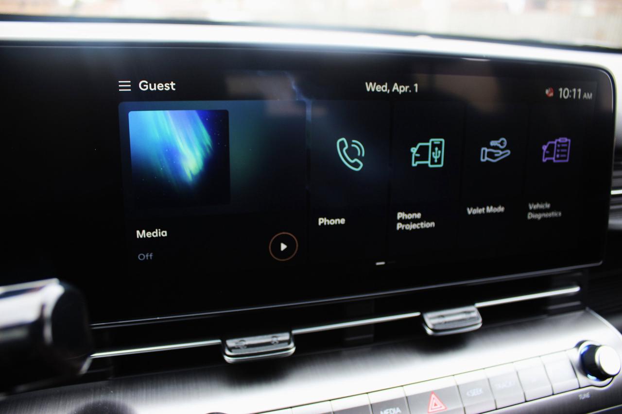 2024 Hyundai KONA Essential Photo