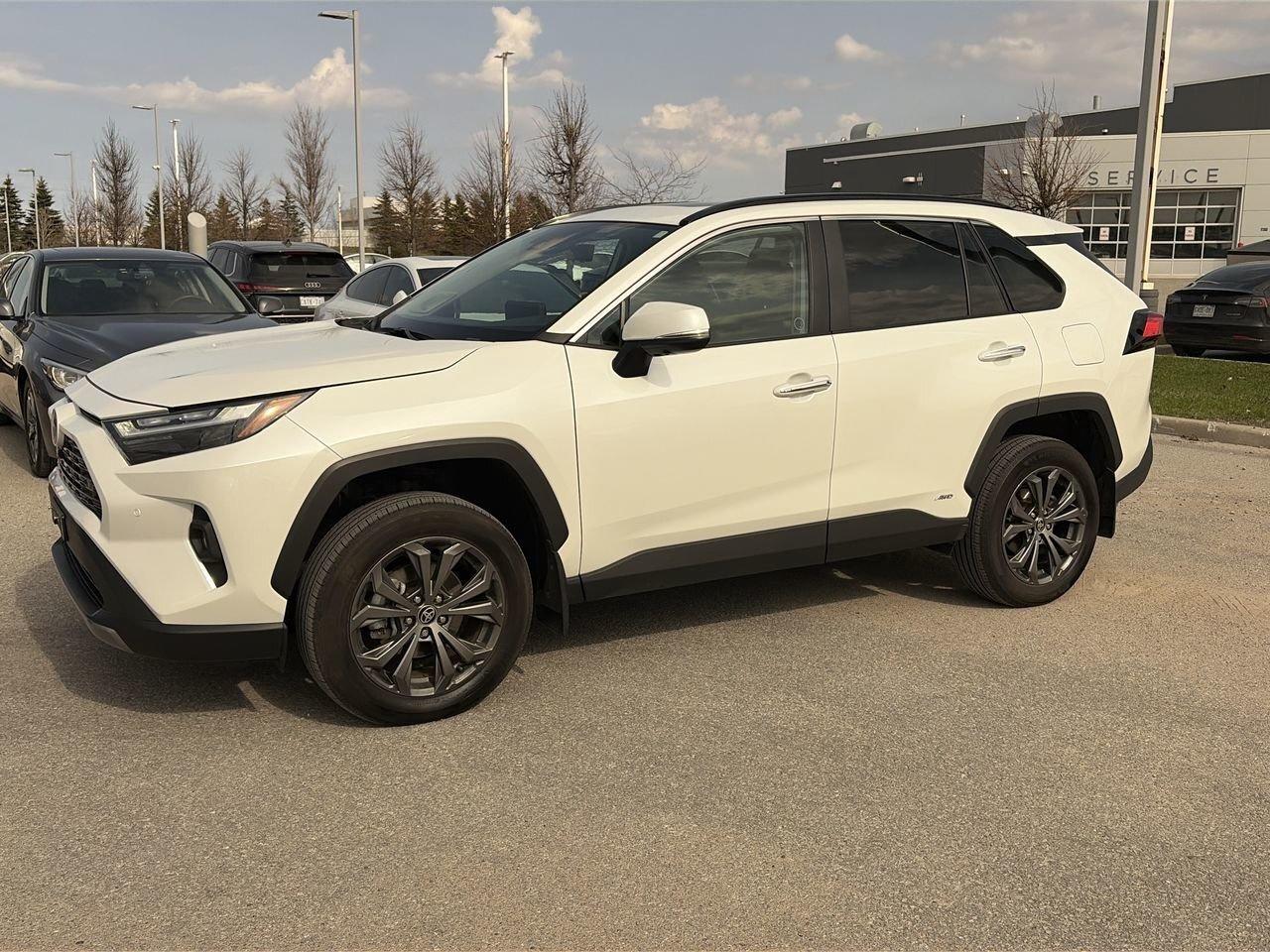 2024 Toyota RAV4 Hybrid XSE AWD   Premium Paint Photo