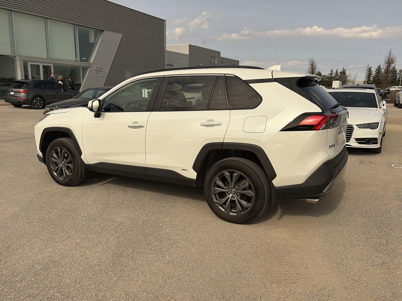 2024 Toyota RAV4 Hybrid XSE AWD   Premium Paint Photo
