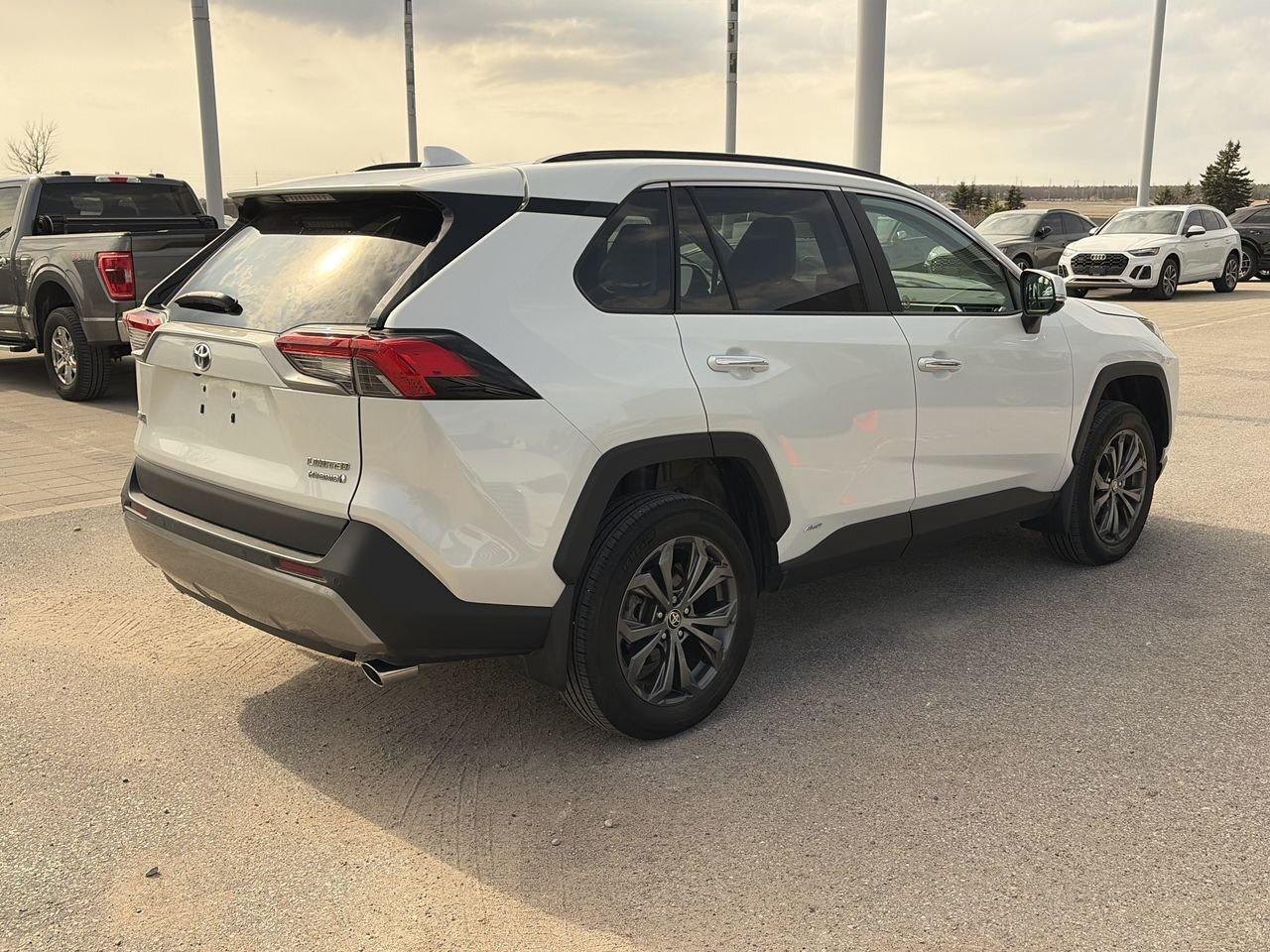 2024 Toyota RAV4 Hybrid XSE AWD   Premium Paint Photo