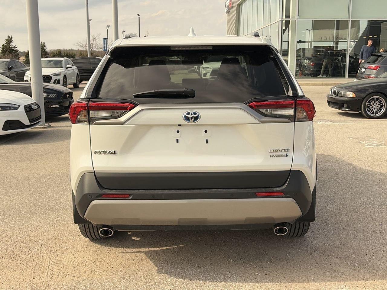 2024 Toyota RAV4 Hybrid XSE AWD   Premium Paint Photo
