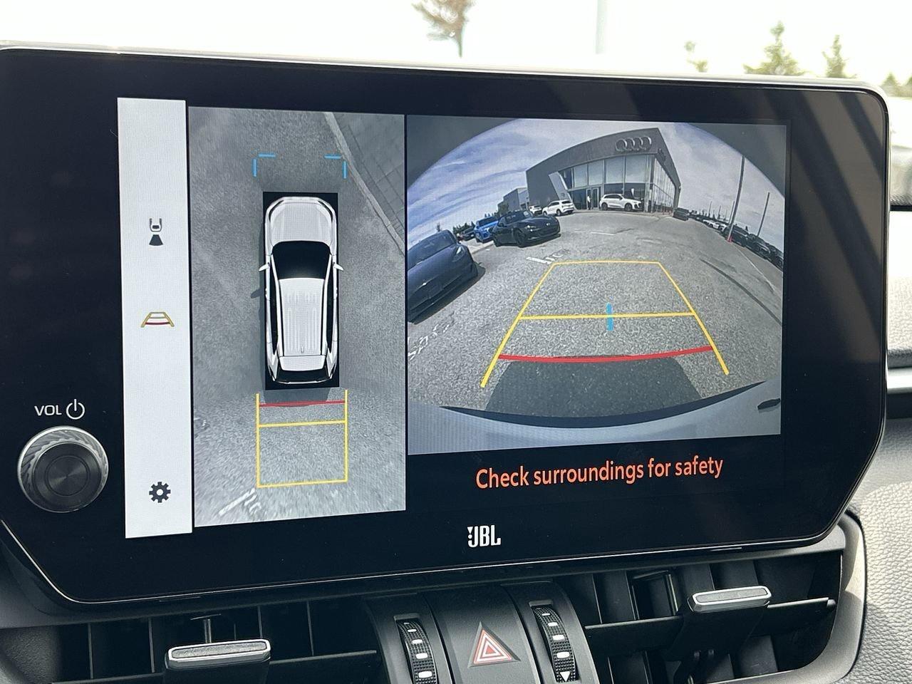 2024 Toyota RAV4 Hybrid Limited   Accident-Free Photo