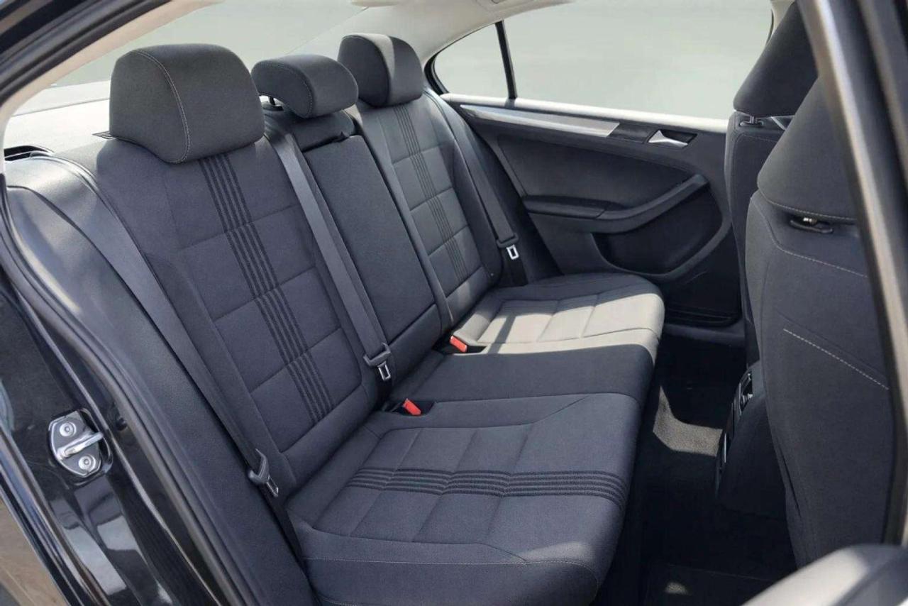 2017 Volkswagen Jetta Sedan 1.4 TSI  Wolfsburg Edition Photo