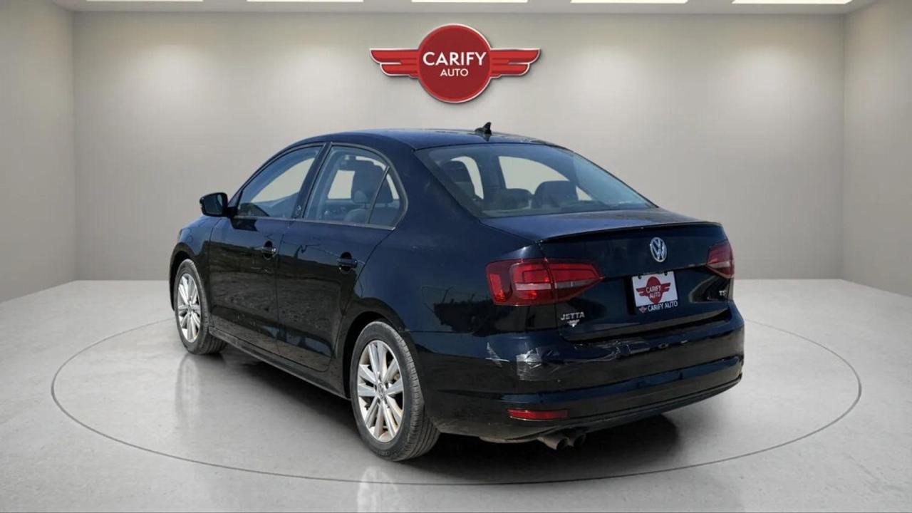 2017 Volkswagen Jetta Sedan 1.4 TSI  Wolfsburg Edition Photo