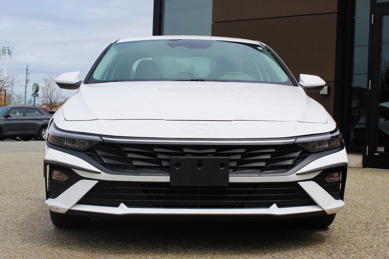 2024 Hyundai Elantra Preferred IVT w/Tech Pkg Photo