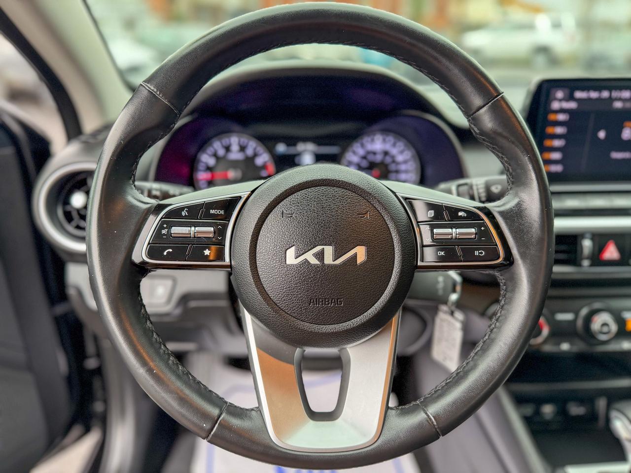 2023 Kia Forte LX/CAMERA/LOW KM/NO ACCIDENTS/1 OWNER/2.0 L Photo