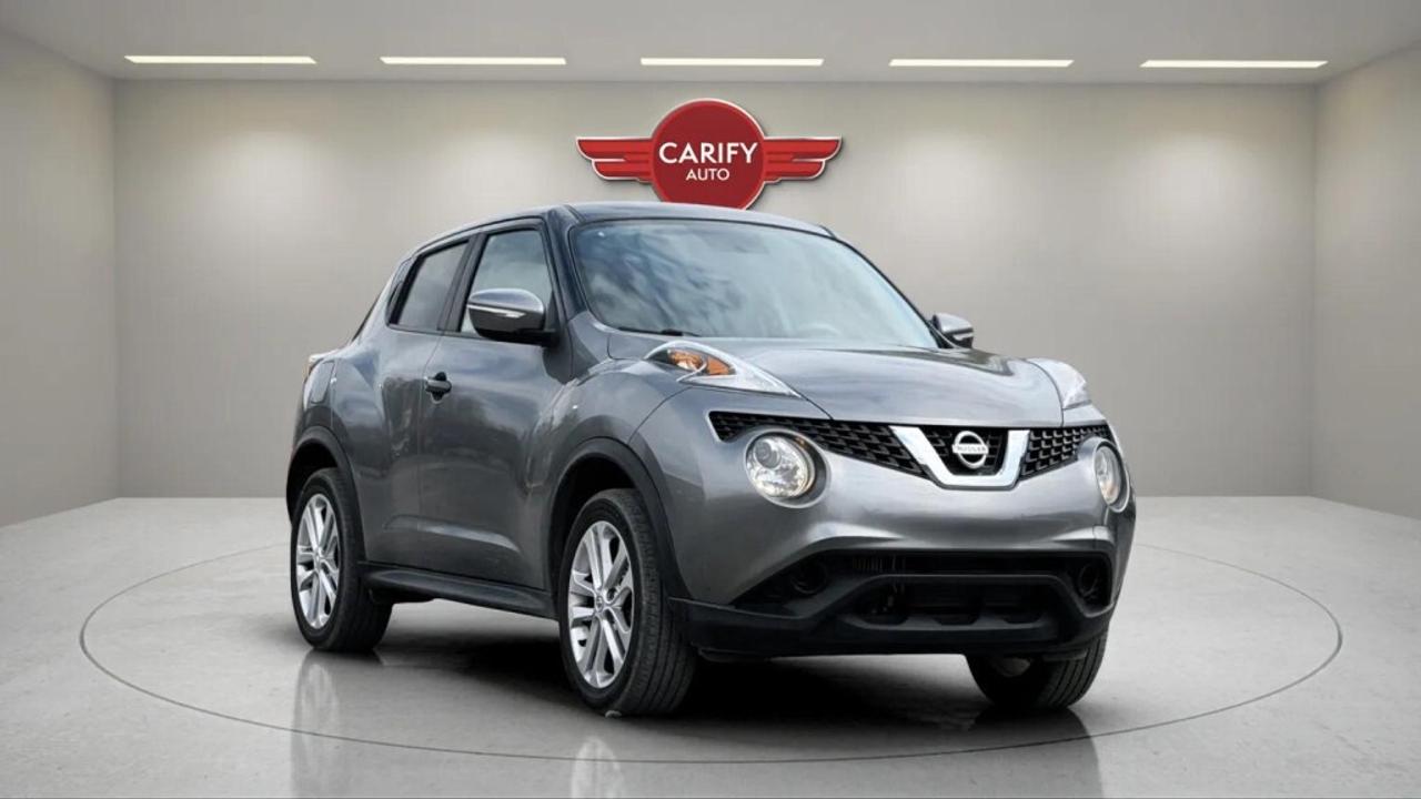 2016 Nissan Juke SV  All-wheel Drive Photo2