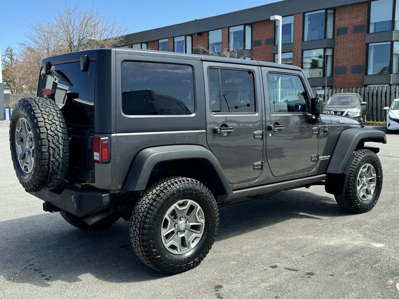 2016 Jeep WRANGLER UNLIMITED 4WD 4dr Rubicon Photo