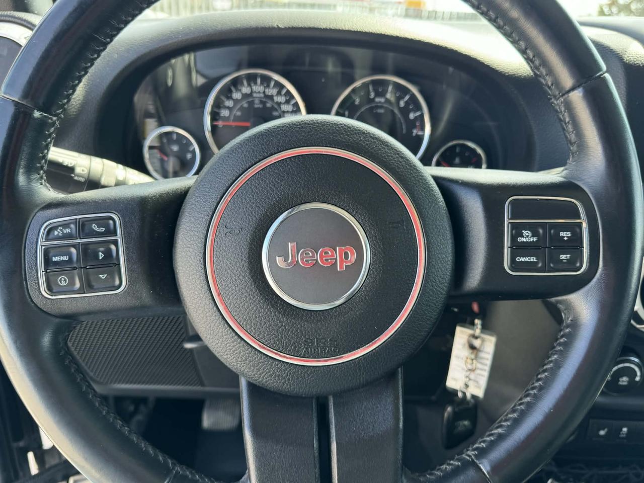 2016 Jeep WRANGLER UNLIMITED 4WD 4dr Rubicon Photo