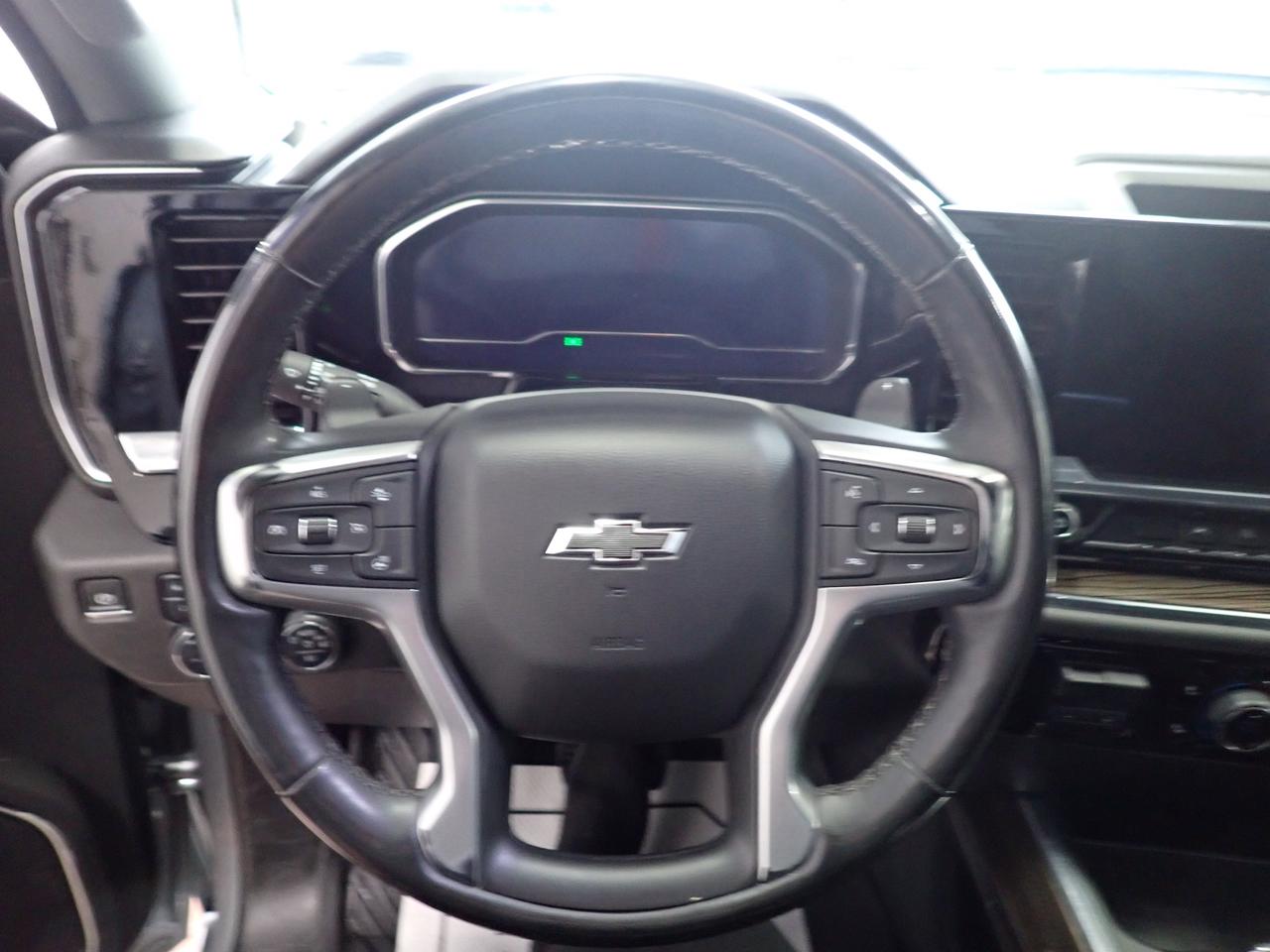 2024 Chevrolet Silverado 1500 RST Photo