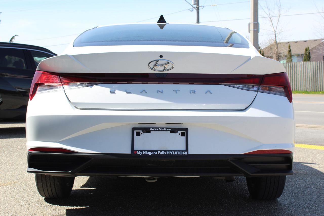2023 Hyundai Elantra Preferred Photo4