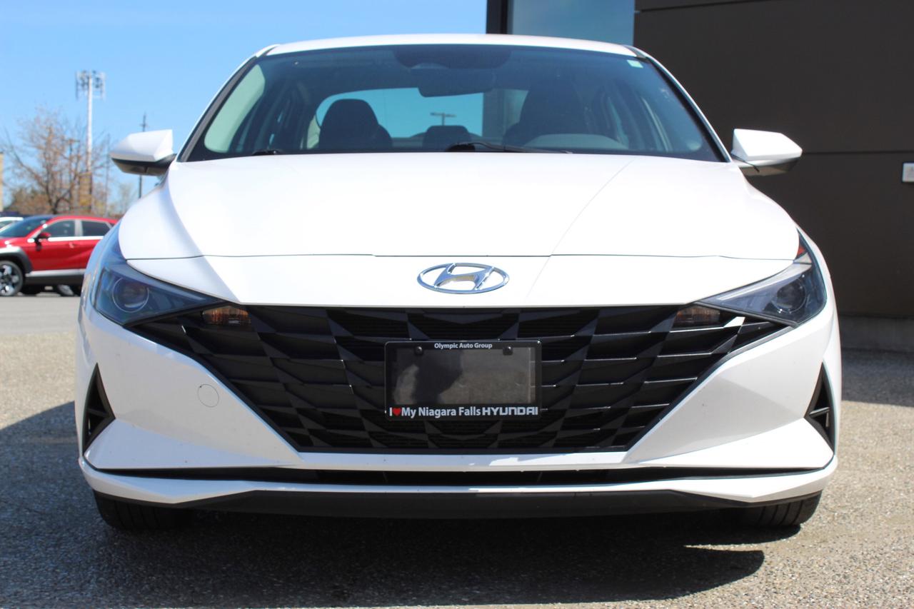 2023 Hyundai Elantra Preferred Photo