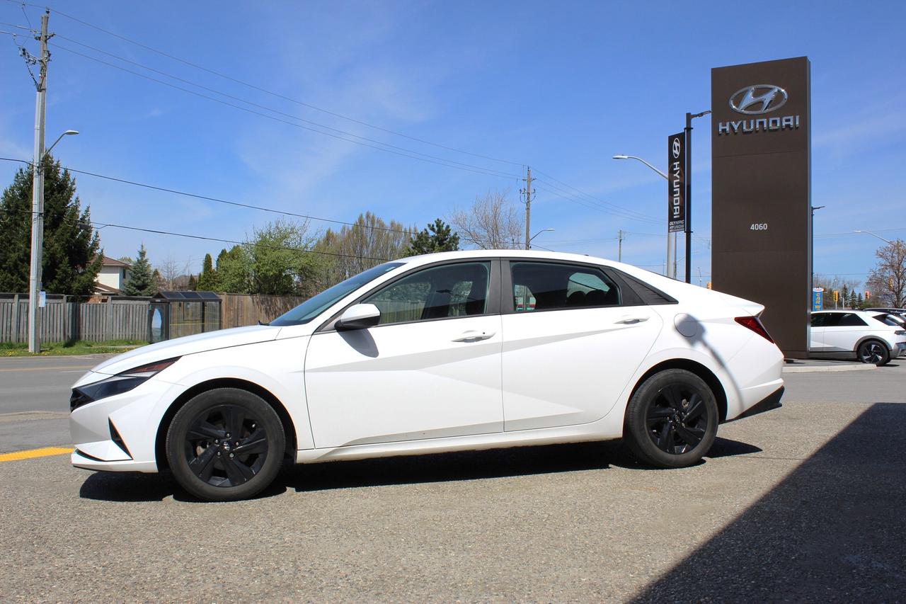 2023 Hyundai Elantra Preferred Photo