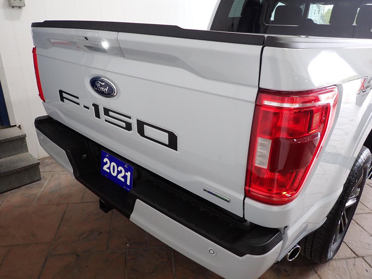 2021 Ford F-150 SPORT CREW SUNROOF NAVI 4WD Photo