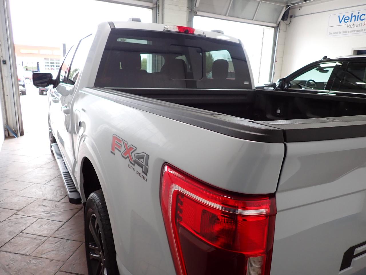 2021 Ford F-150 SPORT CREW SUNROOF NAVI 4WD Photo