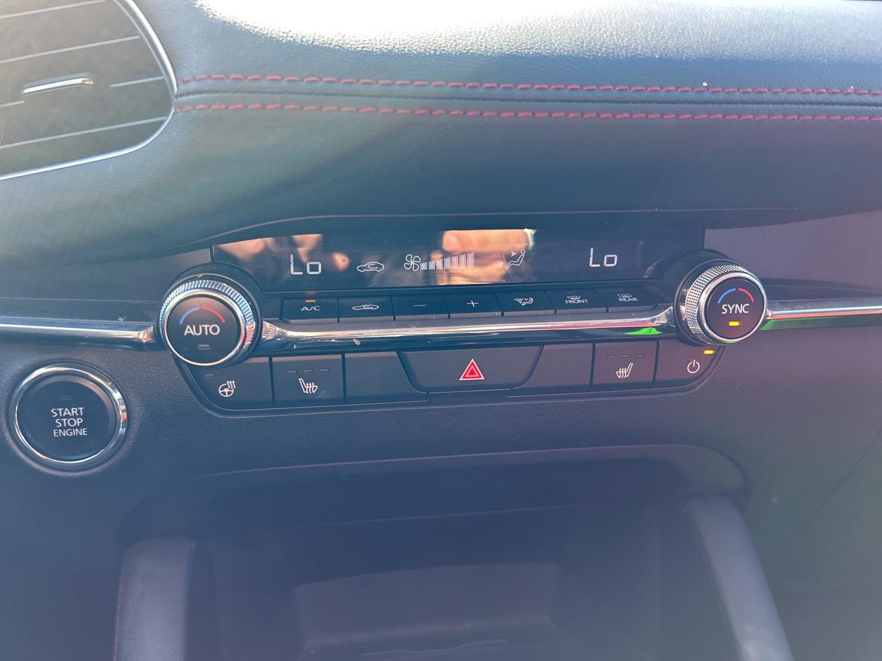 2024 Mazda MAZDA3 GT AWD Photo