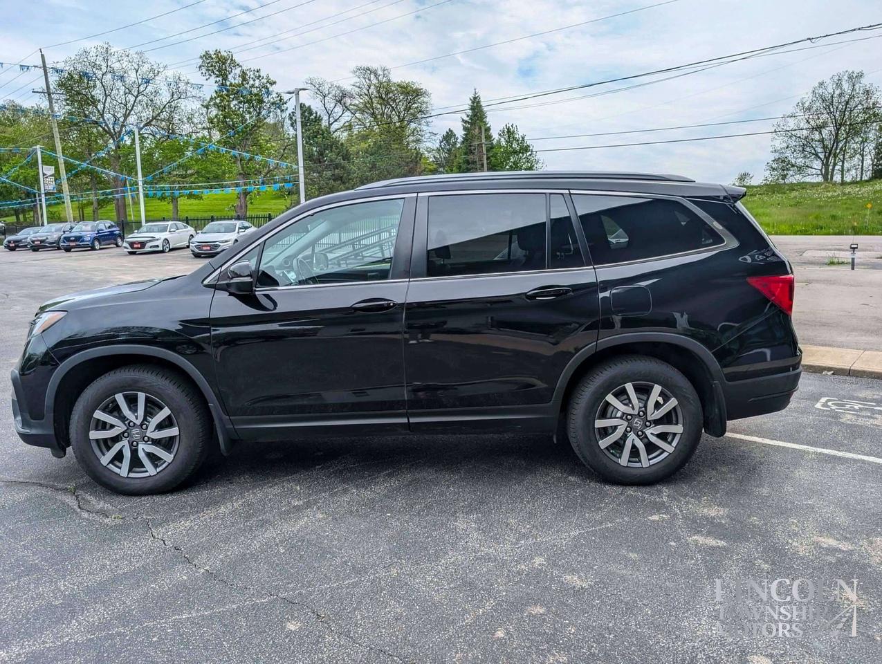 2021 Honda Pilot EX-L - NAV, CLEAN CARFAX, 8 SEATS, AWD, SUNROOF Photo4
