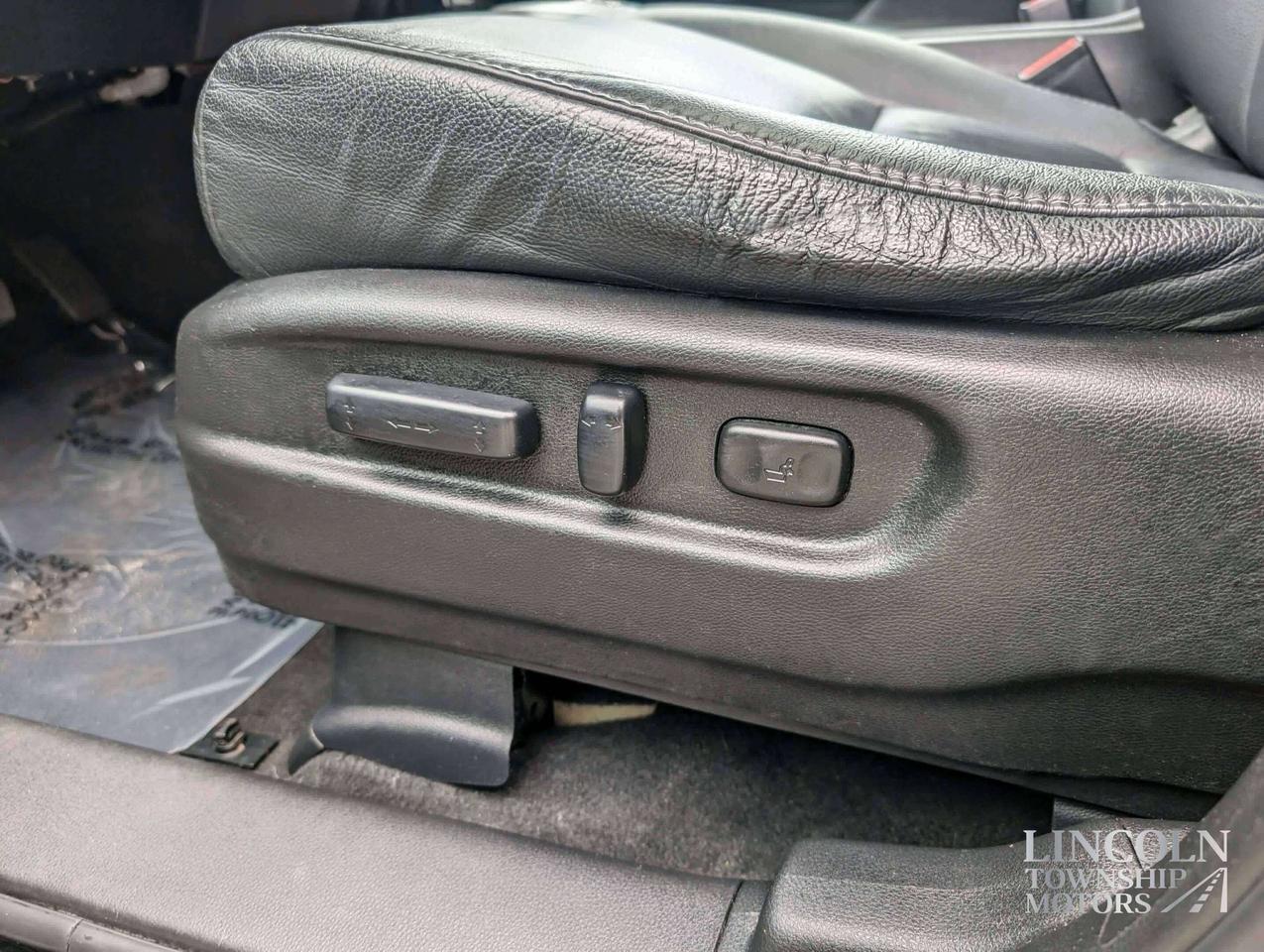 2021 Honda Pilot EX-L - NAV, CLEAN CARFAX, 8 SEATS, AWD, SUNROOF Photo