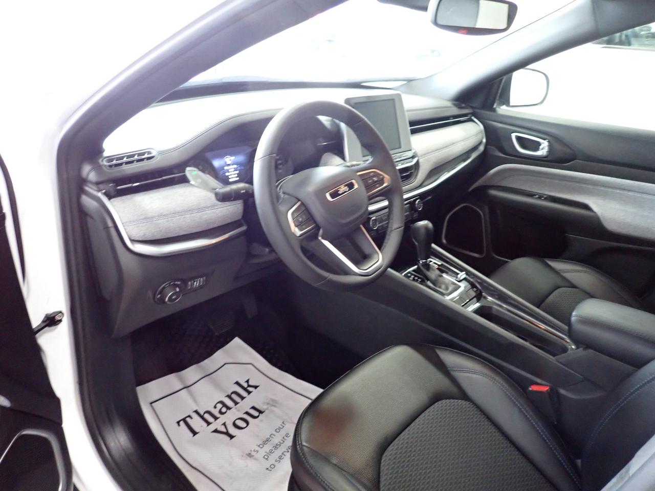 2025 Jeep Compass North 4WD Photo