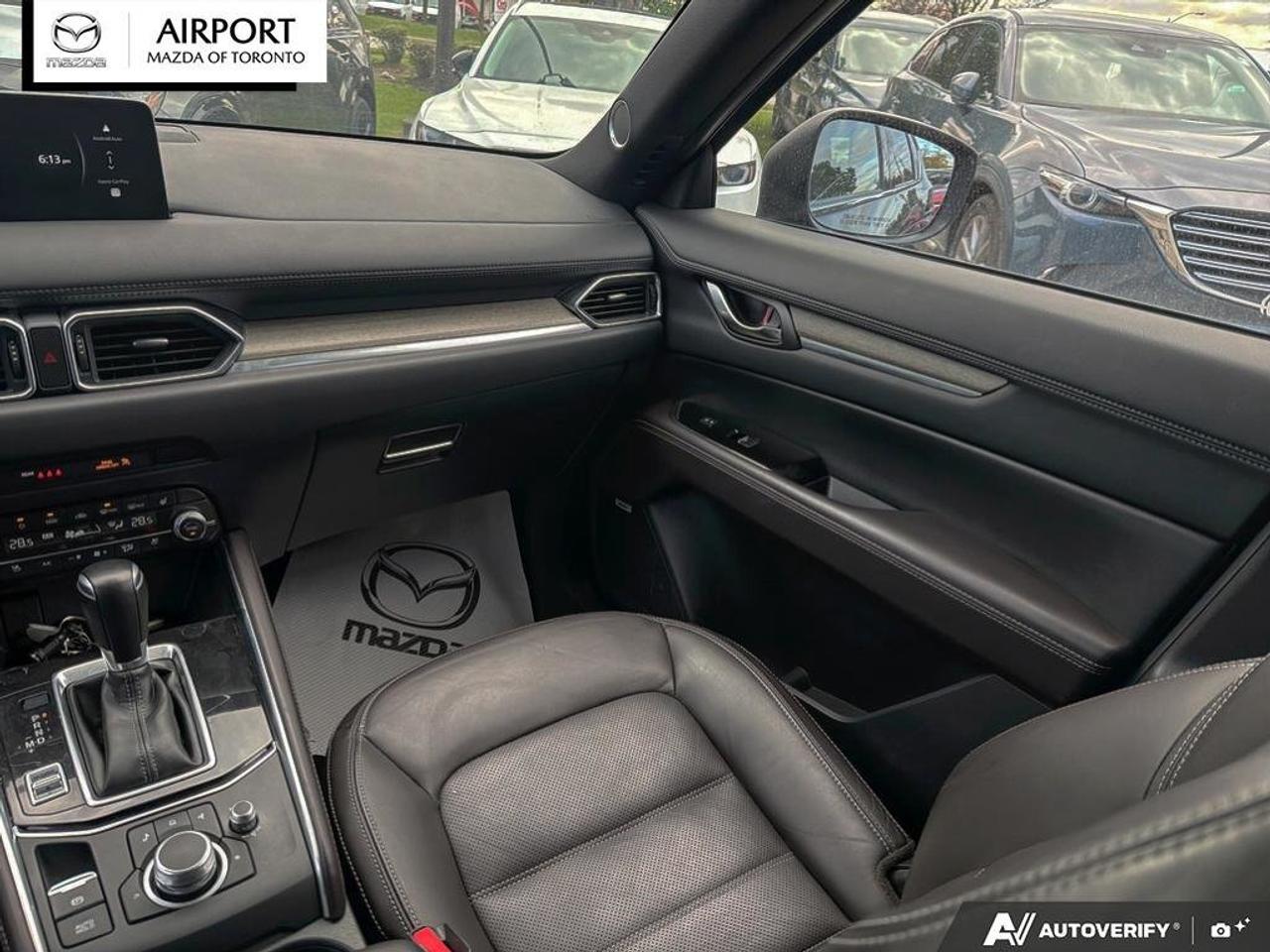 2024 Mazda CX-5 Signature 1Owner  No Accident  Signature  Finance Photo