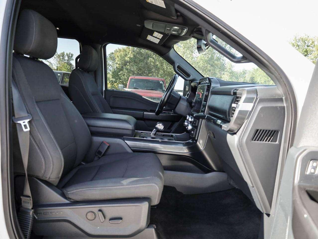 2022 Ford F-150 XLT 6.5FT, LOCAL TRADE, CLEAN ACCIDENT REPORT! Photo