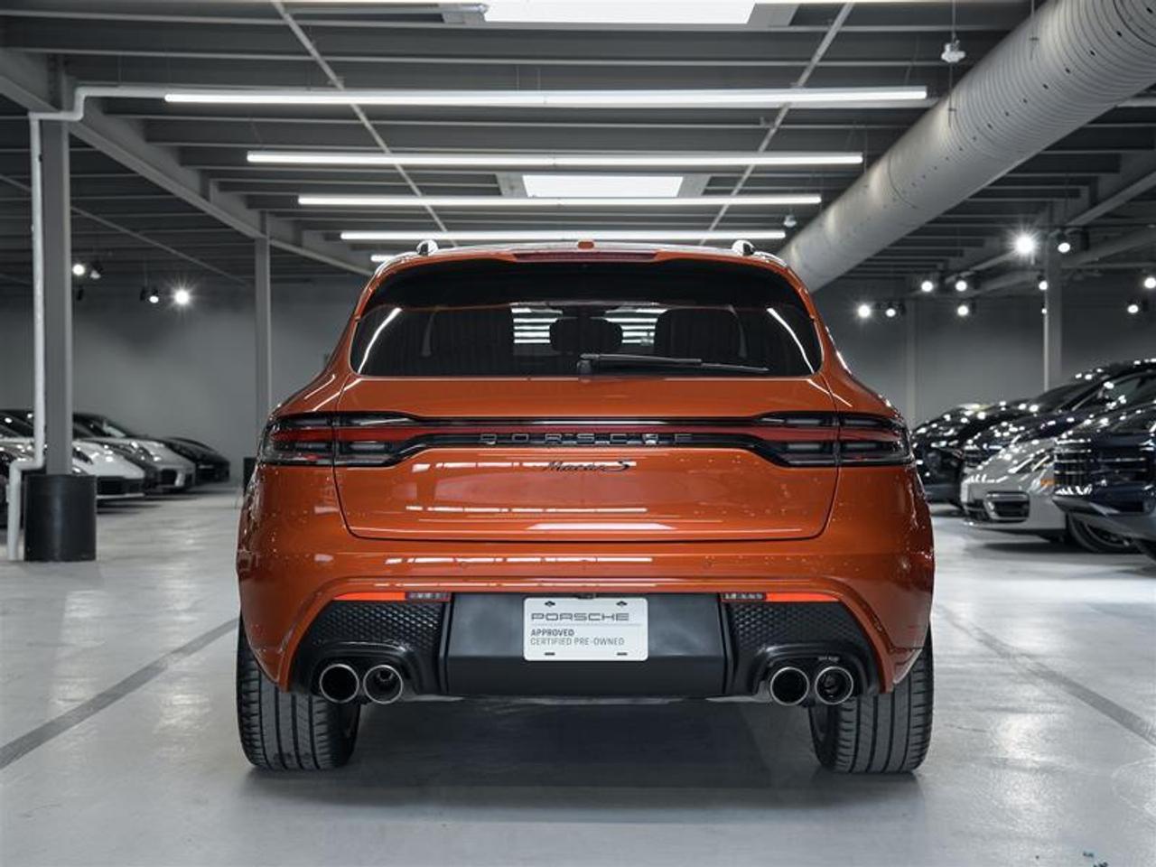 2024 Porsche Macan S AWD Photo3