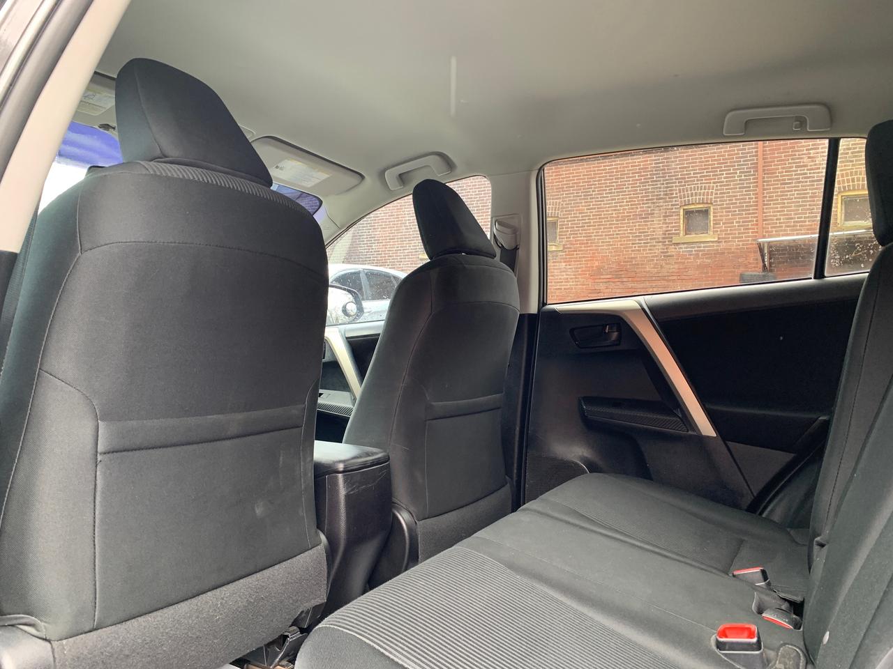 2014 Toyota RAV4 AWD 4dr LE Photo