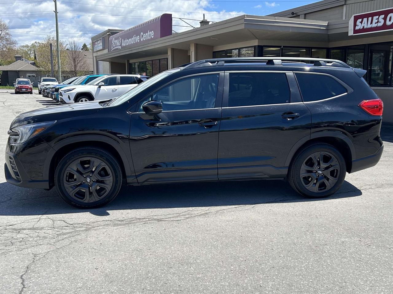 2025 Subaru ASCENT ONYX/LEATHER/HEATED SEATS/B-UP CAM*BELLEVILLE* Photo