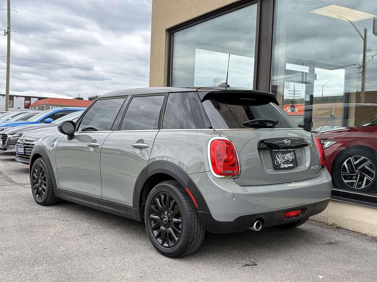 2021 MINI 5 Door Cooper  ** CALL BELLEVILLE 613*961*8848 ** Photo