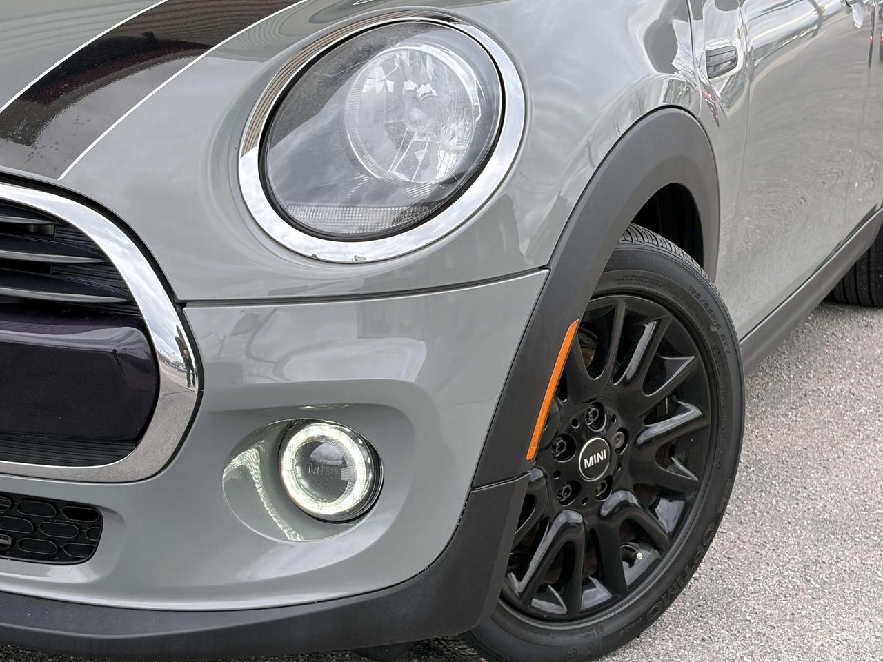 2021 MINI 5 Door Cooper  ** CALL BELLEVILLE 613*961*8848 ** Photo