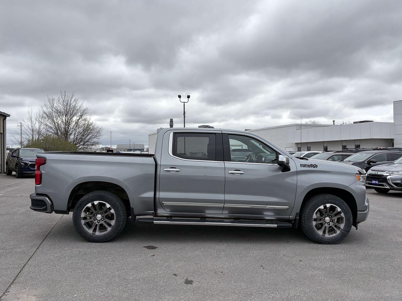 2023 Chevrolet Silverado 1500 High Country 5.3L  LEATHER CALL NAPANEE 6133542100 Photo