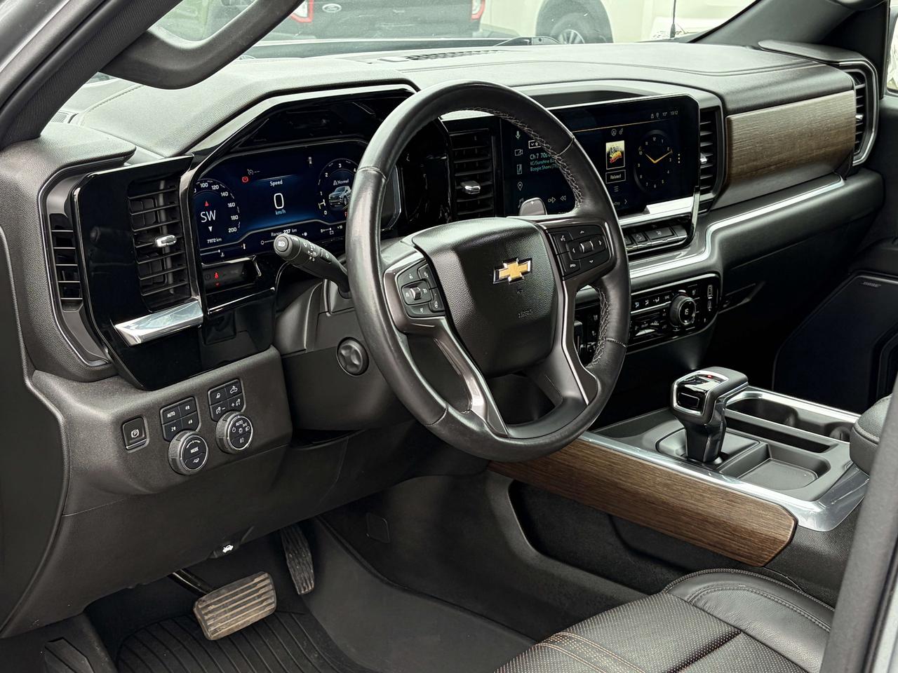 2023 Chevrolet Silverado 1500 High Country 5.3L  LEATHER CALL NAPANEE 6133542100 Photo